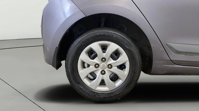 Second-hand 2015 Hyundai i20 Sportz 1.2 for sale in Gurgaon-27