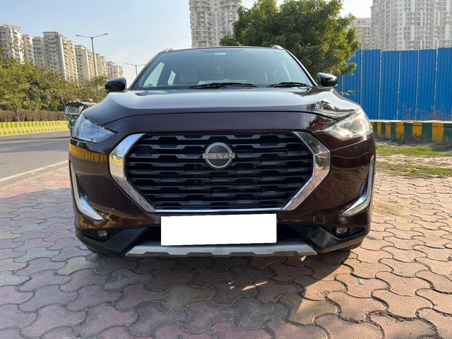 Second-hand 2022 Nissan Magnite Turbo CVT XV BSVI for sale in Noida-5