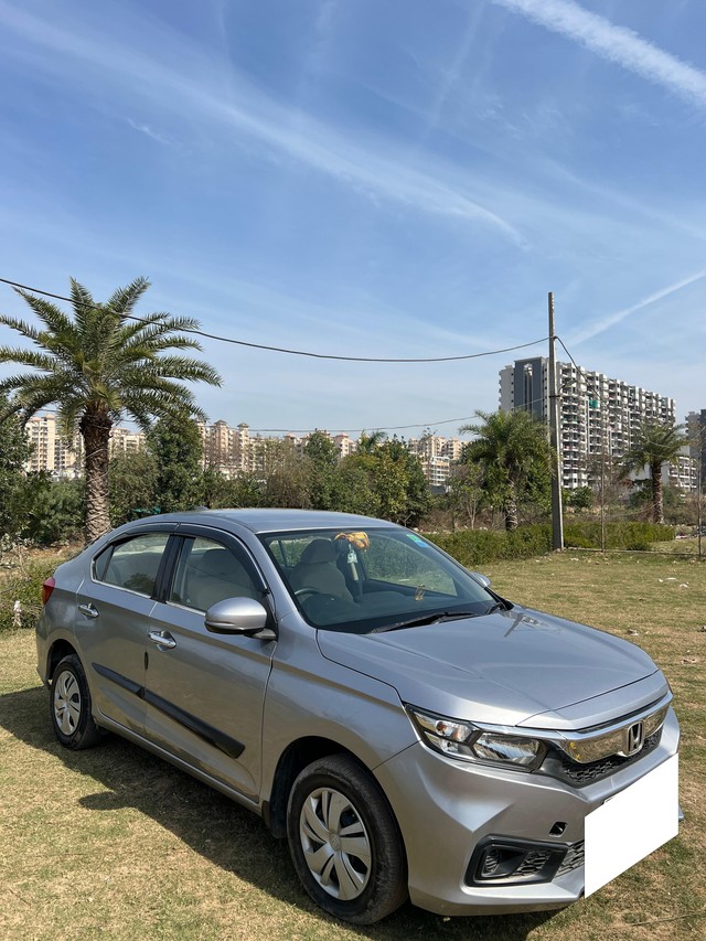 Second-hand 2018 Honda Amaze S i-VTEC for sale in Faridabad-6