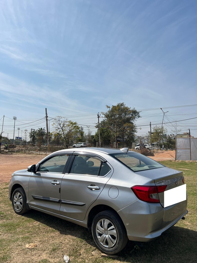 Second-hand 2018 Honda Amaze S i-VTEC for sale in Faridabad-3