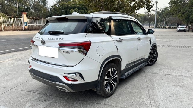MG Hector Plus Sharp CVT Second-hand 2021 MG Hector Plus Sharp CVT for sale in New Delhi-8