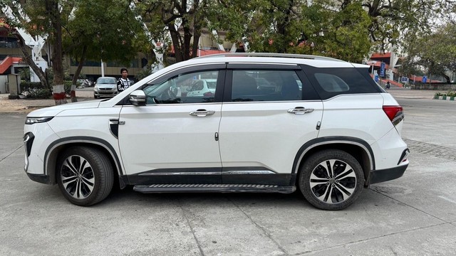 MG Hector Plus Sharp CVT Second-hand 2021 MG Hector Plus Sharp CVT for sale in New Delhi-3