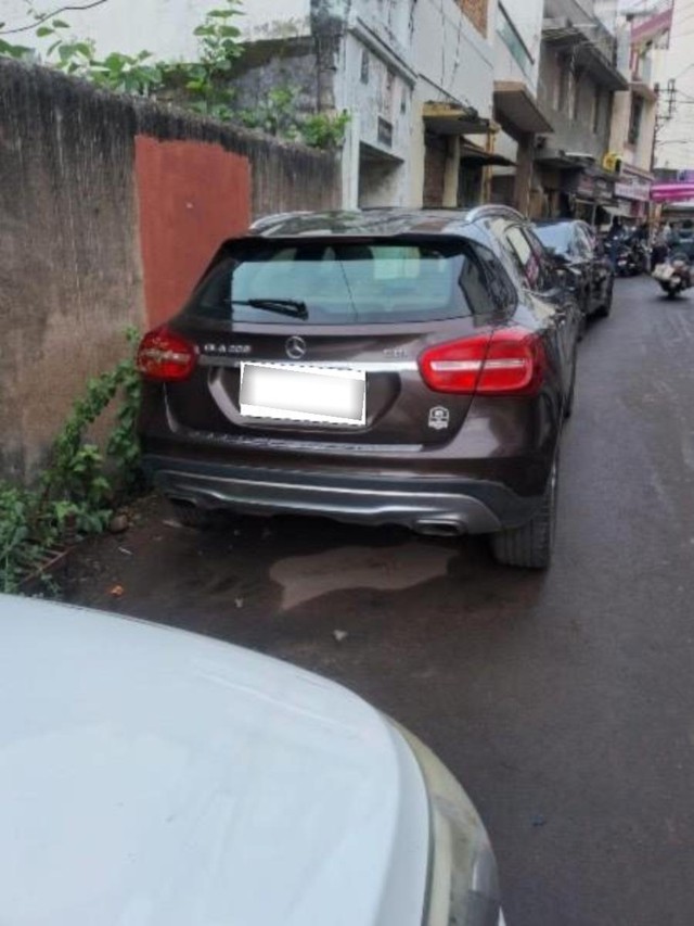 Second-hand 2016 Mercedes-Benz GLA Class 200 CDI for sale in Rajkot-4