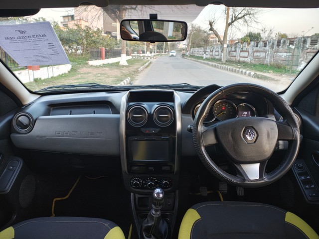 Second-hand 2017 Renault Duster SANDSTORM RXS 110 PS for sale in Chandigarh-4