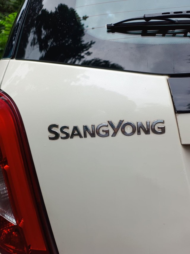 Second-hand 2012 Mahindra Ssangyong Rexton RX7 for sale in Mumbai-8