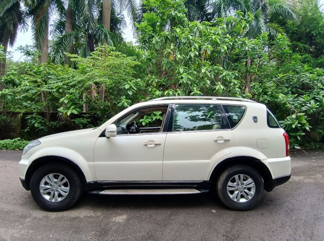 Second-hand 2012 Mahindra Ssangyong Rexton RX7 for sale in Mumbai-4