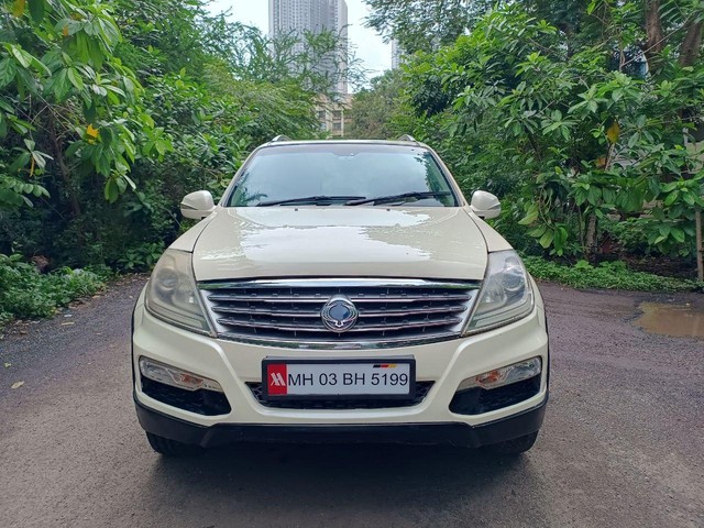 Second-hand 2012 Mahindra Ssangyong Rexton RX7 for sale in Mumbai-5