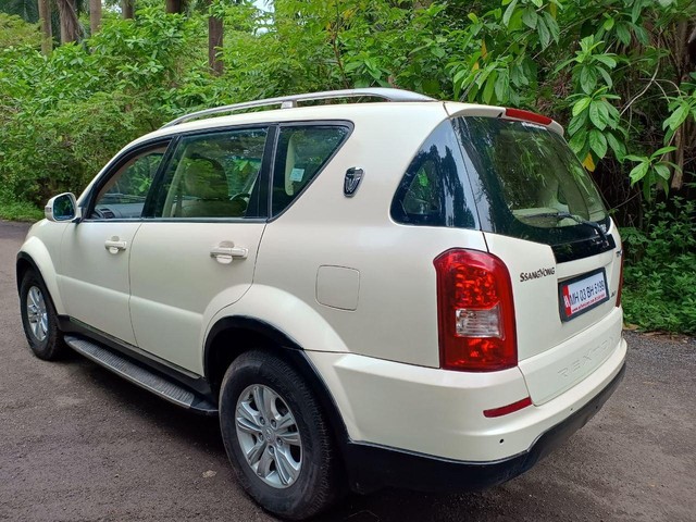 Second-hand 2012 Mahindra Ssangyong Rexton RX7 for sale in Mumbai-3
