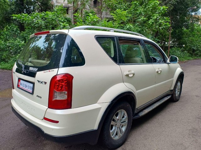 Second-hand 2012 Mahindra Ssangyong Rexton RX7 for sale in Mumbai-11