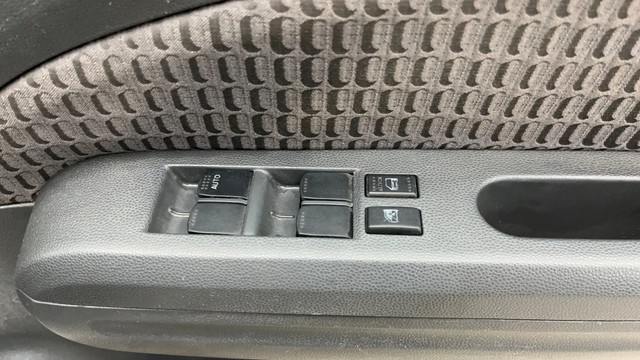 Second-hand 2014 Maruti Ritz VXi for sale in New Delhi-17