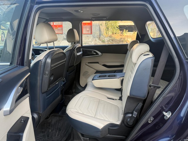 Second-hand 2022 Kia Carens Luxury Plus Turbo DCT 2022-2023 for sale in New Delhi-12