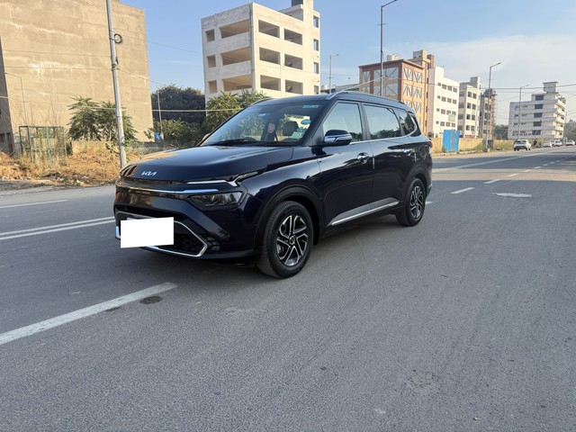 Second-hand 2022 Kia Carens Luxury Plus Turbo DCT 2022-2023 for sale in New Delhi-4