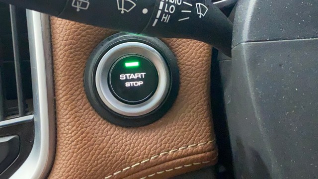 Second-hand 2021 MG Hector Plus Sharp CVT for sale in Ahmedabad-5