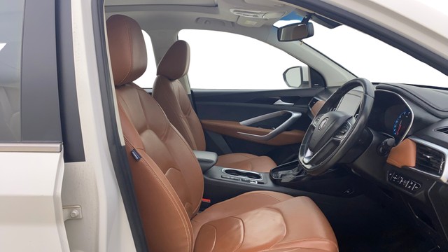 Second-hand 2021 MG Hector Plus Sharp CVT for sale in Ahmedabad-26