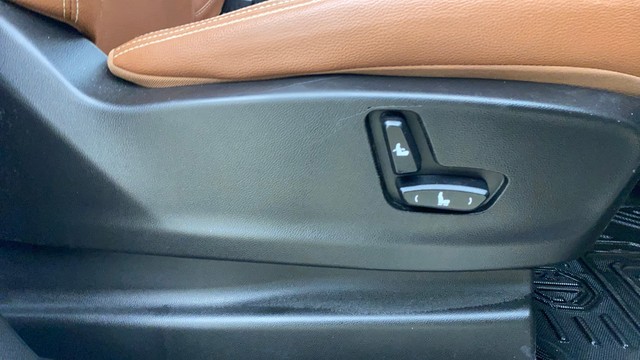 Second-hand 2021 MG Hector Plus Sharp CVT for sale in Ahmedabad-11