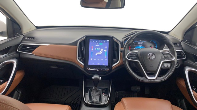 Second-hand 2021 MG Hector Plus Sharp CVT for sale in Ahmedabad-22