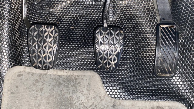 Second-hand 2015 Ford Ecosport 1.5 Ti VCT MT Ambiente for sale in Kochi-14