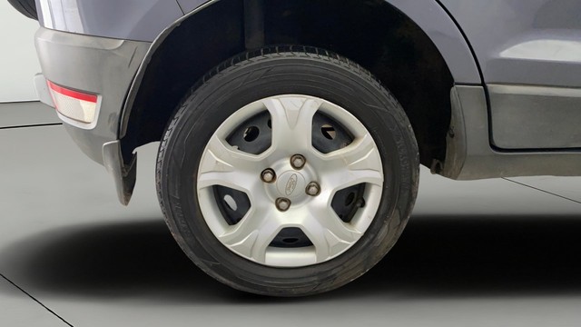 Second-hand 2015 Ford Ecosport 1.5 Ti VCT MT Ambiente for sale in Kochi-24