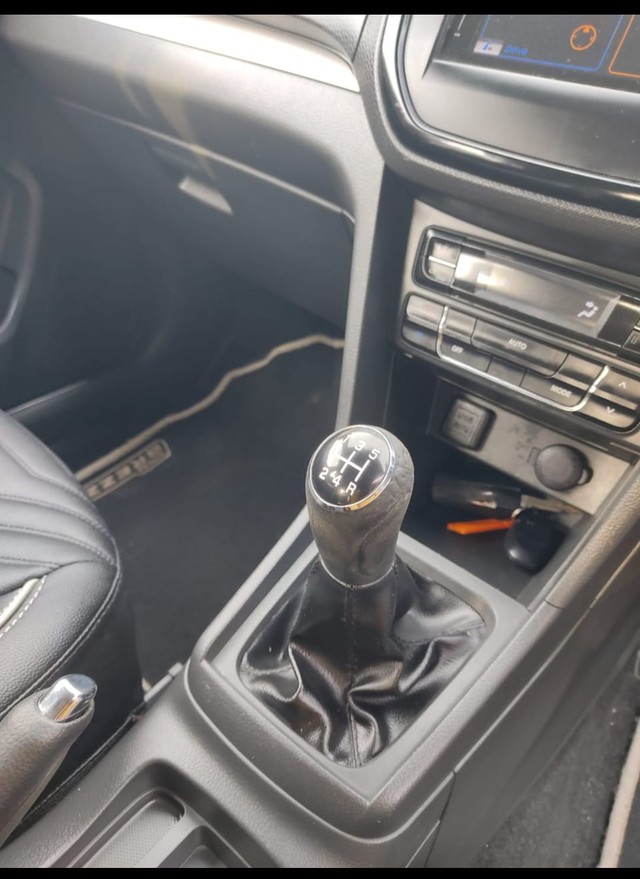 Second-hand 2017 Maruti Vitara Brezza ZDi Plus for sale in Chennai-4