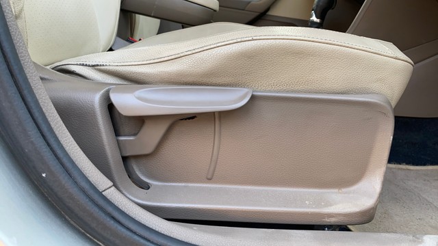 Second-hand 2016 Skoda Rapid 1.5 TDI AT Style Plus for sale in Jaipur-18