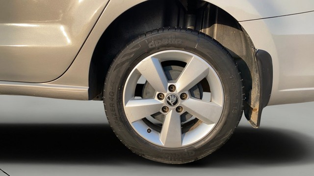 Second-hand 2016 Skoda Rapid 1.5 TDI AT Style Plus for sale in Jaipur-26