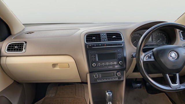 Second-hand 2016 Skoda Rapid 1.5 TDI AT Style Plus for sale in Jaipur-22