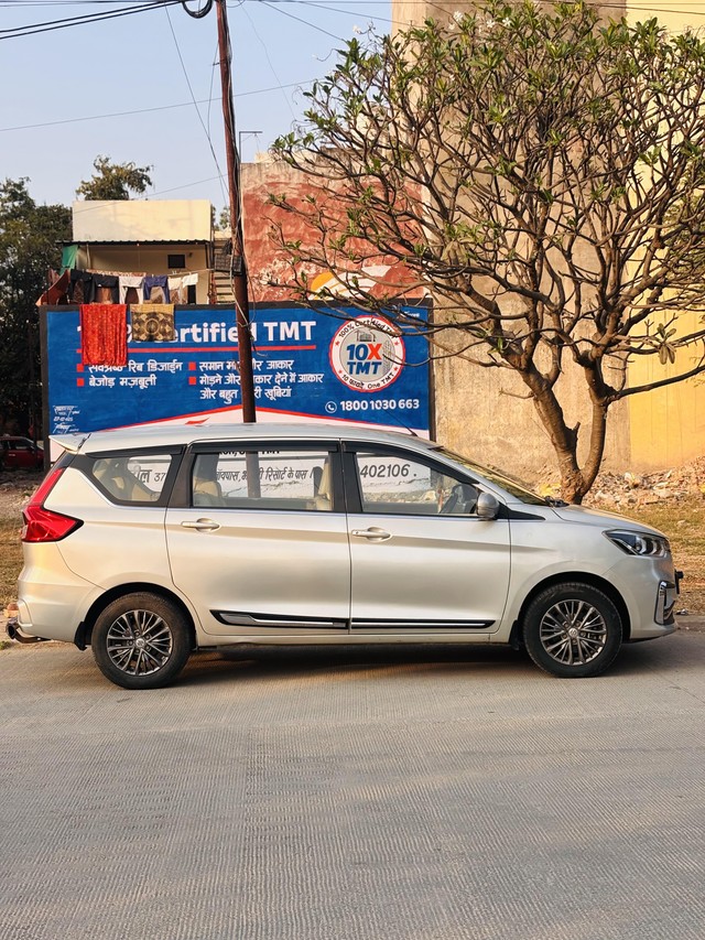 Second-hand 2021 Maruti Ertiga CNG VXI for sale in Indore-2