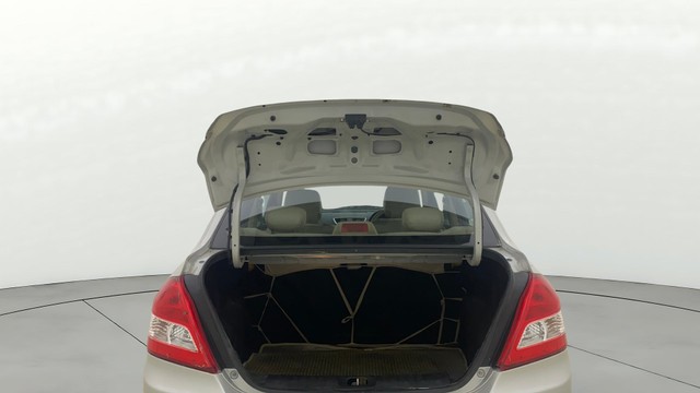 Second-hand 2016 Maruti Swift Dzire VXI for sale in Ahmedabad-20