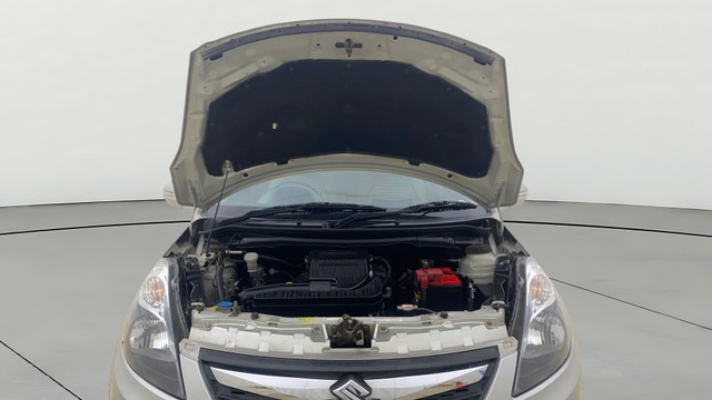 Second-hand 2016 Maruti Swift Dzire VXI for sale in Ahmedabad-9