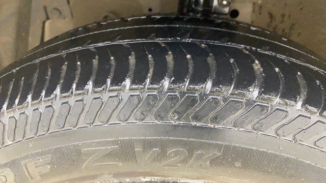 Second-hand 2016 Maruti Swift Dzire VXI for sale in Ahmedabad-30