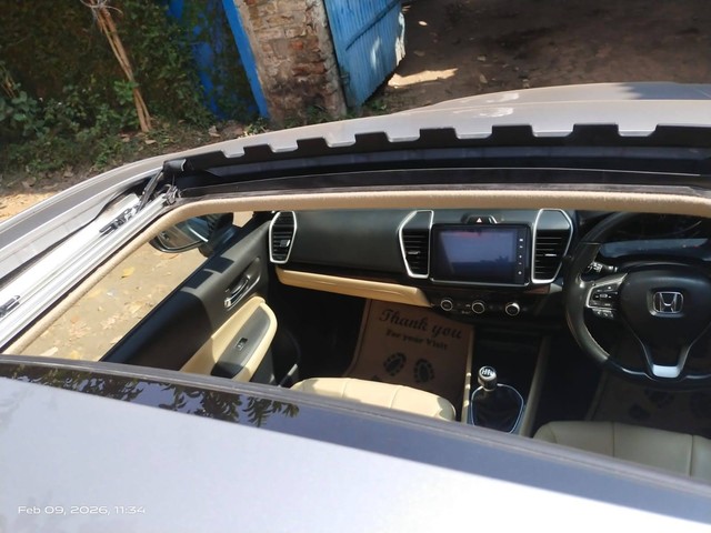 Second-hand 2021 Honda City ZX MT for sale in Kolkata-12