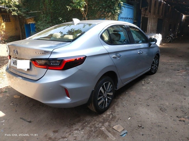 Second-hand 2021 Honda City ZX MT for sale in Kolkata-15