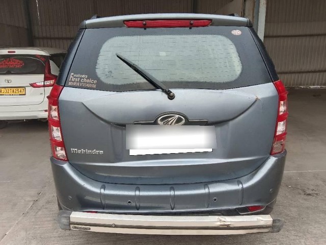 Mahindra XUV500 W6 2WD Second-hand 2012 Mahindra XUV500 W6 2WD for sale in Behror-5