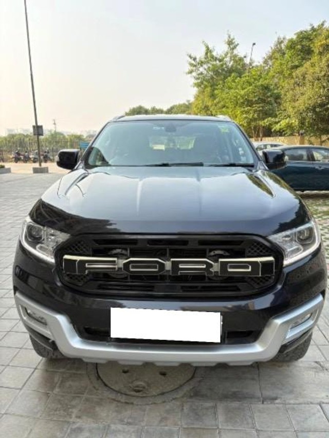 Second-hand 2016 Ford Endeavour 2.2 Trend AT 4X2 for sale in Lucknow-0