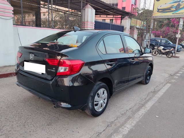 Second-hand 2019 Honda Amaze S Petrol BSIV for sale in North 24 Parganas-6