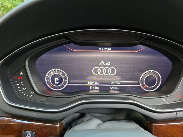 Second-hand 2017 Audi A4 30 TFSI Technology for sale in Bangalore-17