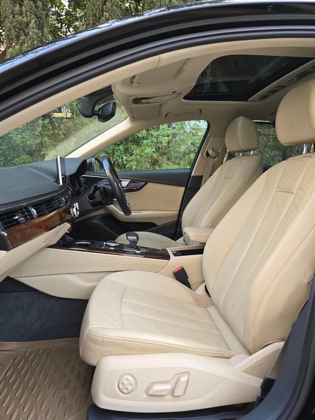 Second-hand 2017 Audi A4 30 TFSI Technology for sale in Bangalore-13