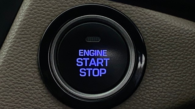 Second-hand 2017 Hyundai i20 1.2 Asta Option for sale in Chennai-23