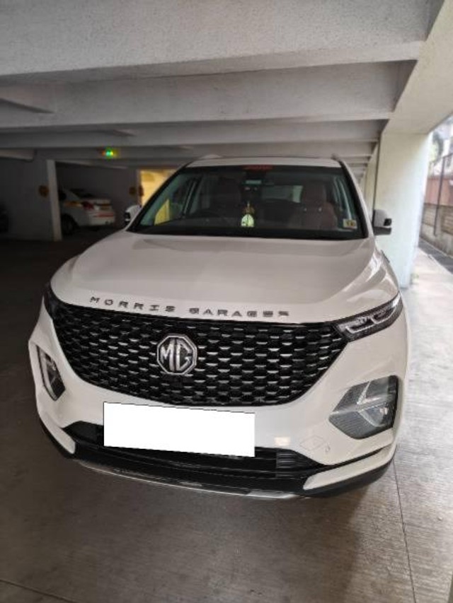 Second-hand 2020 MG Hector Plus Sharp Hybrid MT for sale in Navi Mumbai-4