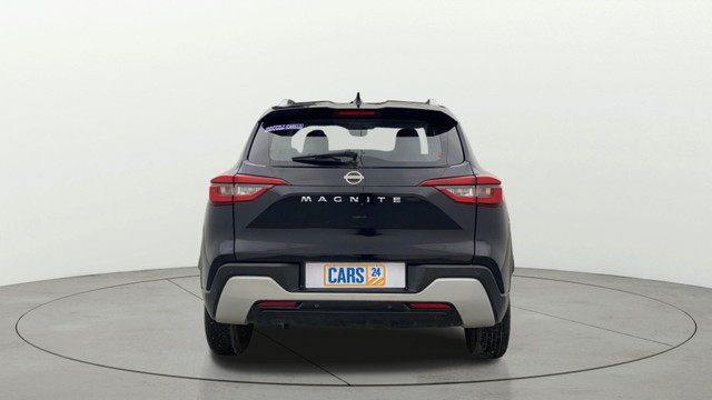 Second-hand 2023 Nissan Magnite XV for sale in Chennai-3