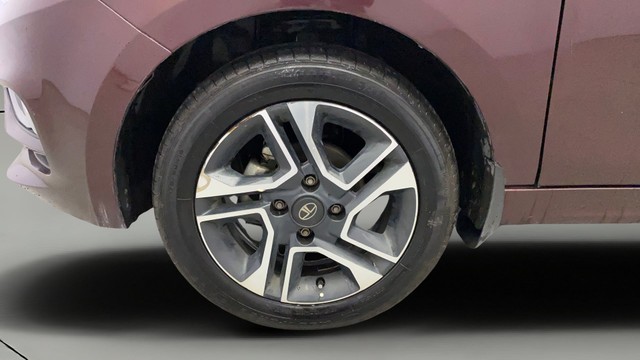 Second-hand 2020 Tata Tigor XZA Plus for sale in Kochi-26