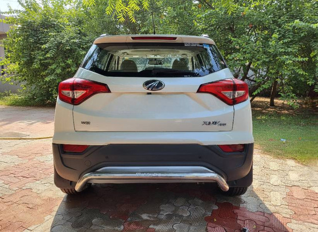 Second-hand 2021 Mahindra XUV300 W8 BSVI for sale in Sri Madhopur-3