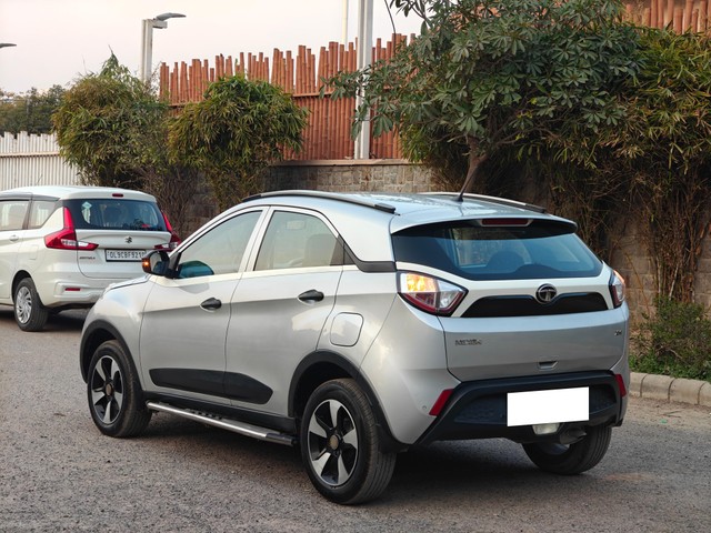 Second-hand 2018 Tata Nexon 1.2 Revotron XM for sale in New Delhi-4