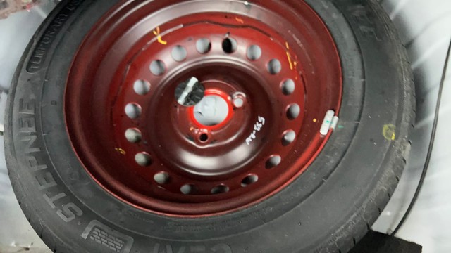 Second-hand 2022 Renault KWID 1.0 RXT Opt for sale in Ahmedabad-21