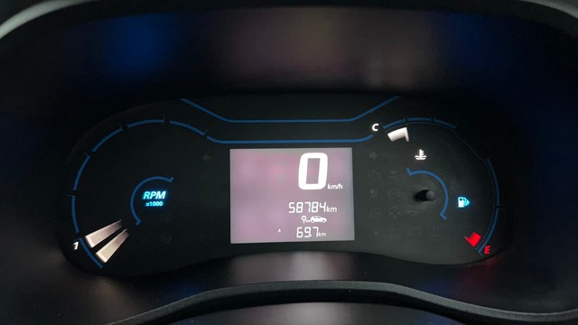 Second-hand 2022 Renault KWID 1.0 RXT Opt for sale in Ahmedabad-13