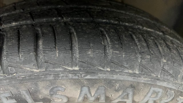 Second-hand 2022 Renault KWID 1.0 RXT Opt for sale in Ahmedabad-27