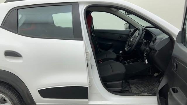 Second-hand 2022 Renault KWID 1.0 RXT Opt for sale in Ahmedabad-15