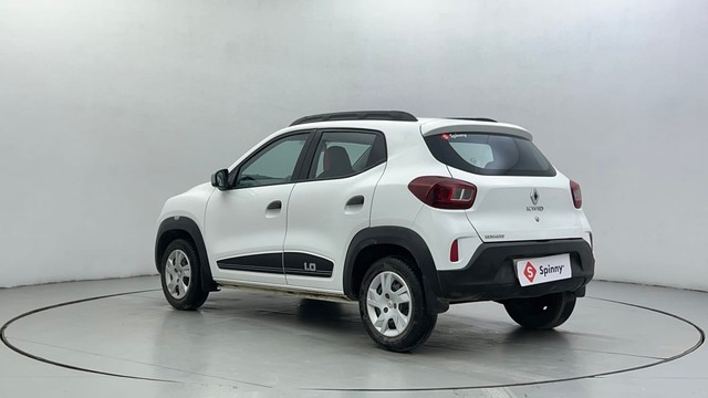Second-hand 2022 Renault KWID 1.0 RXT Opt for sale in Ahmedabad-5