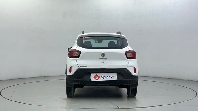 Second-hand 2022 Renault KWID 1.0 RXT Opt for sale in Ahmedabad-4