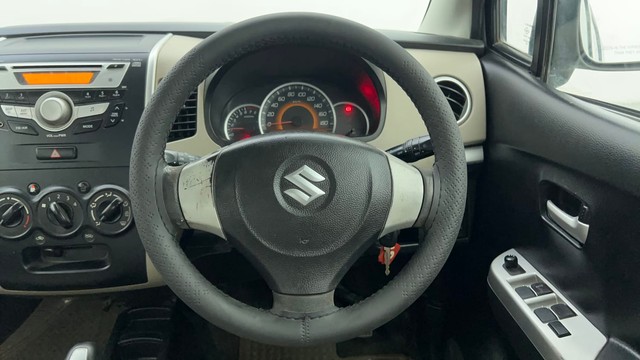 Second-hand 2016 Maruti Wagon R VXI 1.2 for sale in Ahmedabad-26